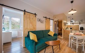 Apartament Tarasowy z SAUNĄ - 5D Apartamenty